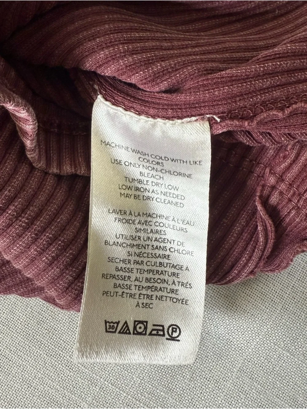 Free People Its On Cardi Raw edge Ribbed Button Down Fitted top Size S